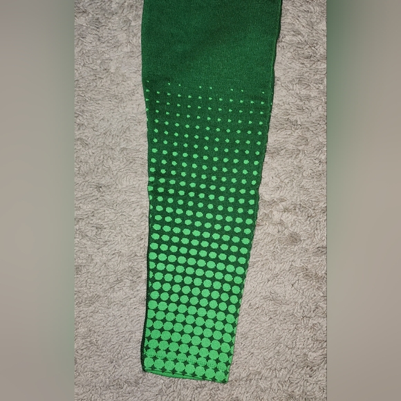 Fabletics - Picture 5 of 6